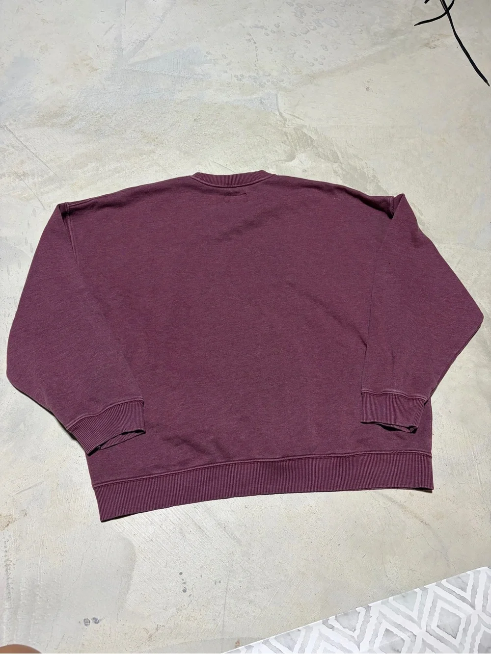 American Eagle Halloween shop Maroon Crewneck Sweatshirt pumpkin miller large